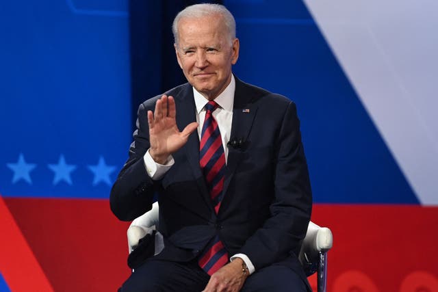 <p>Joe Biden waves as he participates in a CNN Town Hall hosted by Don Lemon at Mount St. Joseph University in Cincinnati, Ohio, July 21, 2021.</p>