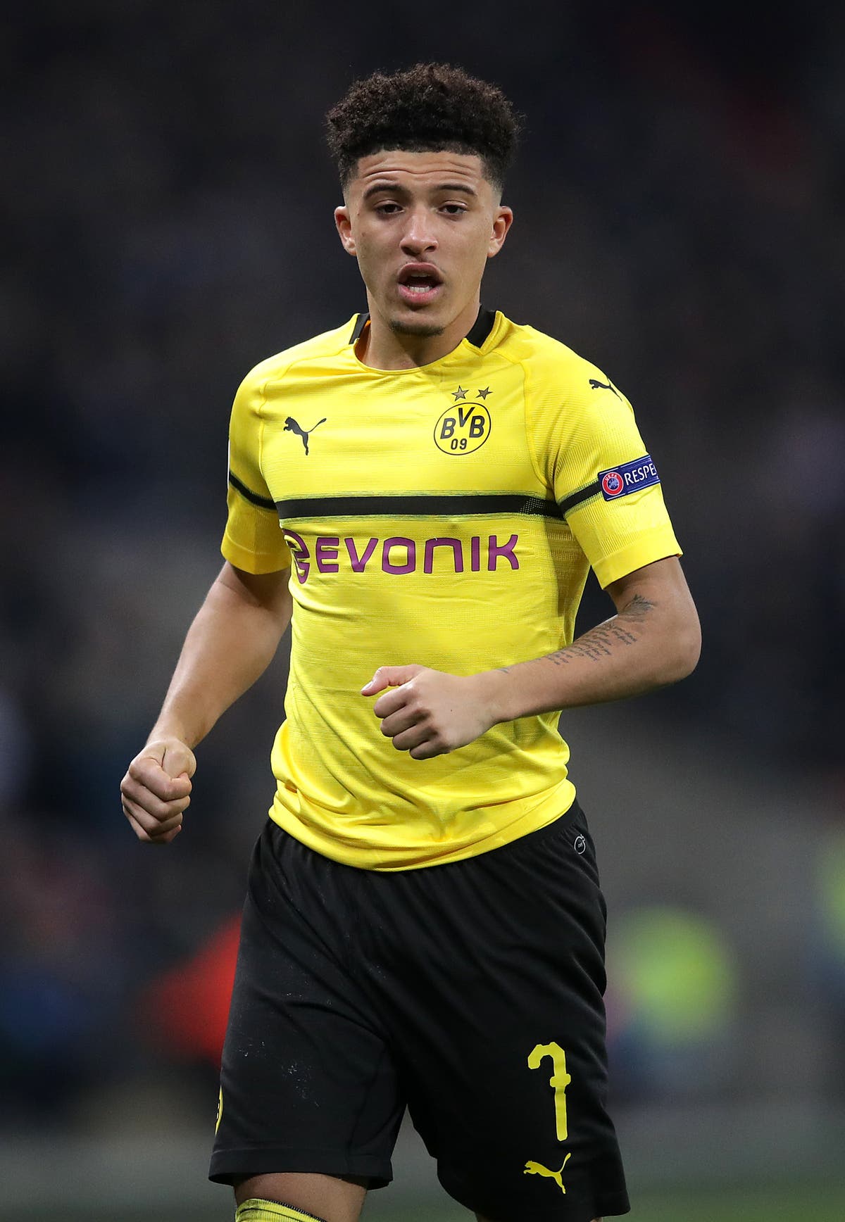 Jadon Sancho eyeing trophies after completing Manchester United move
