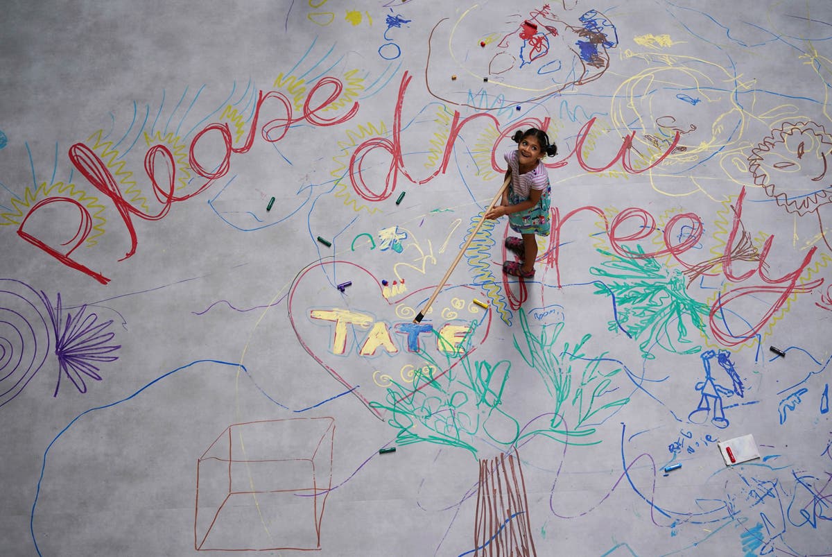 How to enjoy the summer holidays without going bankrupt