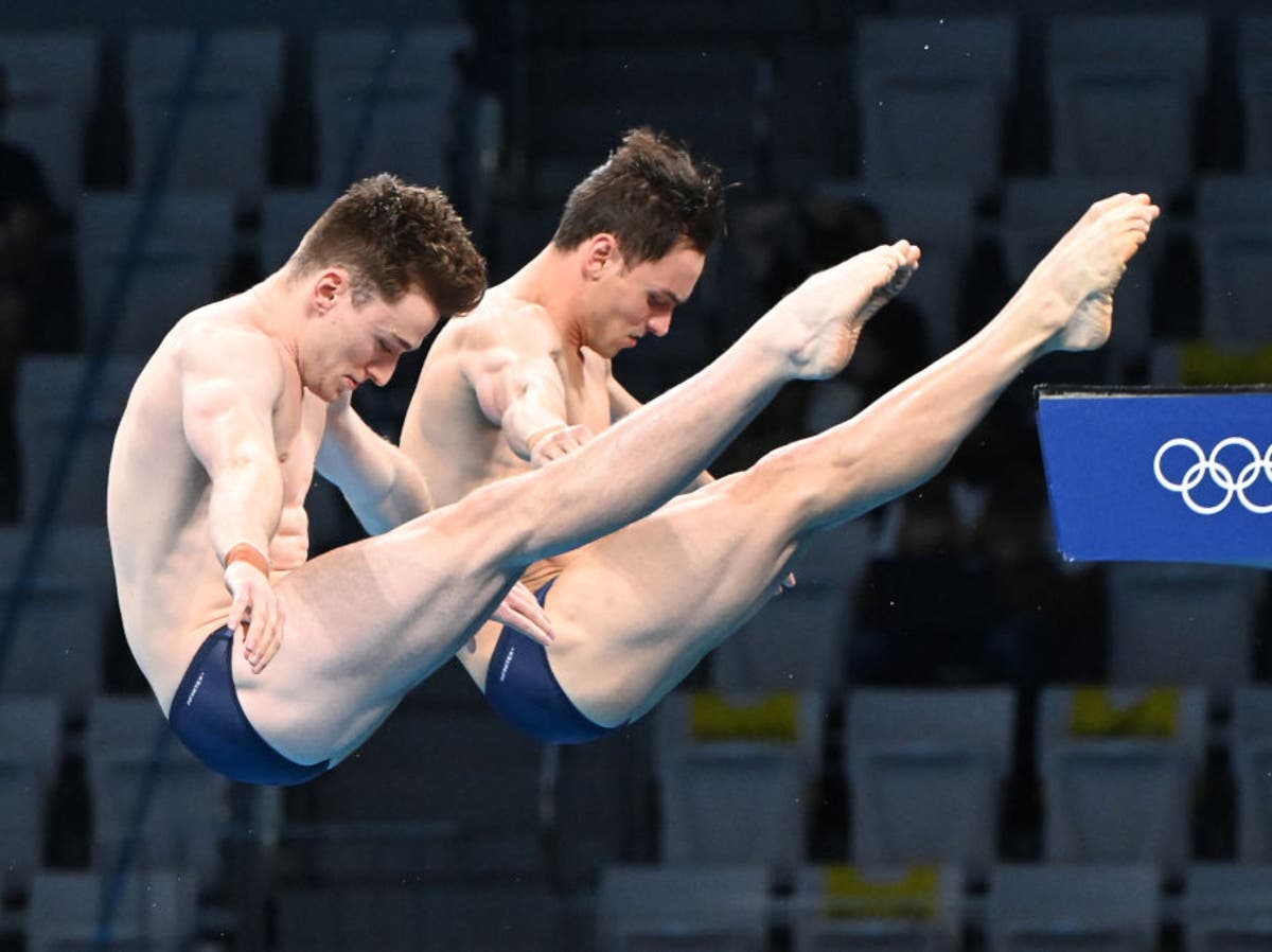 Tokyo Olympics 2021 Live Tom Daley And Matty Lee Win Gold Around World Journal