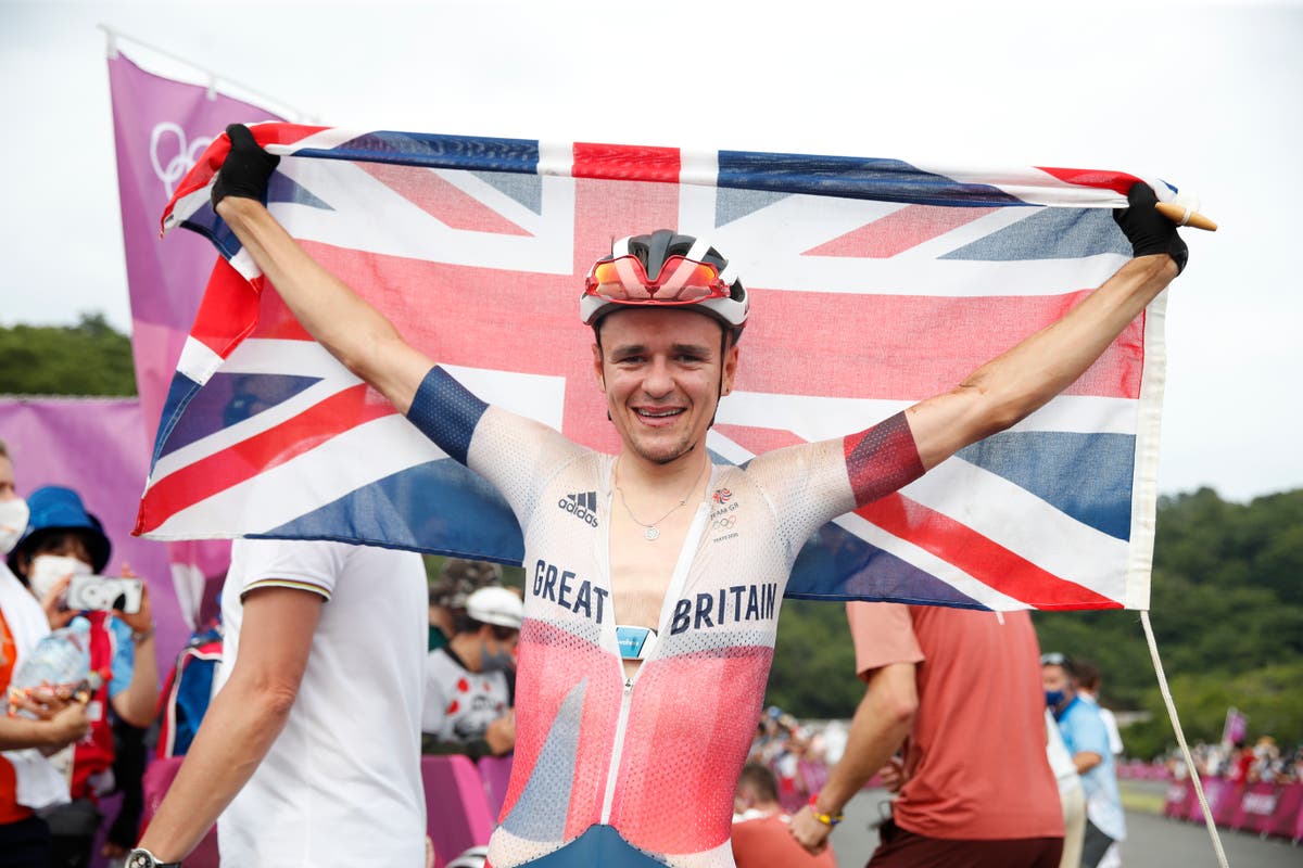 Olympische Spiele in Tokio: Tom Bidcock gewinnt Mountainbike-Gold für Großbritannien nach einer fantastischen Fahrt