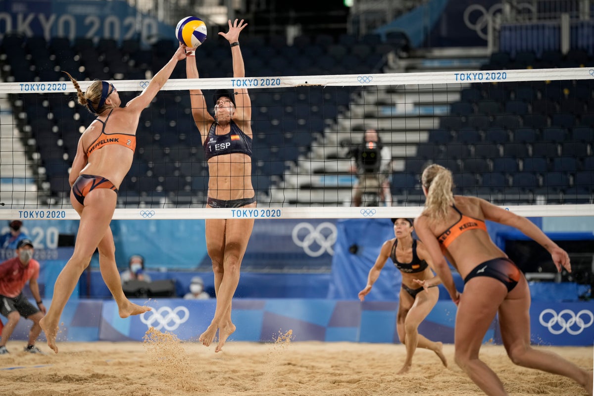 Cameltoe volleyball Celebs Who