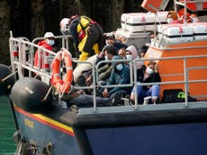 RNLI sees 2,000% daily increase in donations after criticism of asylum rescues in Channel