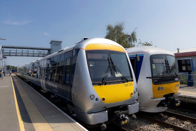 <p>The HybridFLEX train has been converted from an existing diesel train into a hybrid – it is one of the first of its kind to use UK mainlines</p>