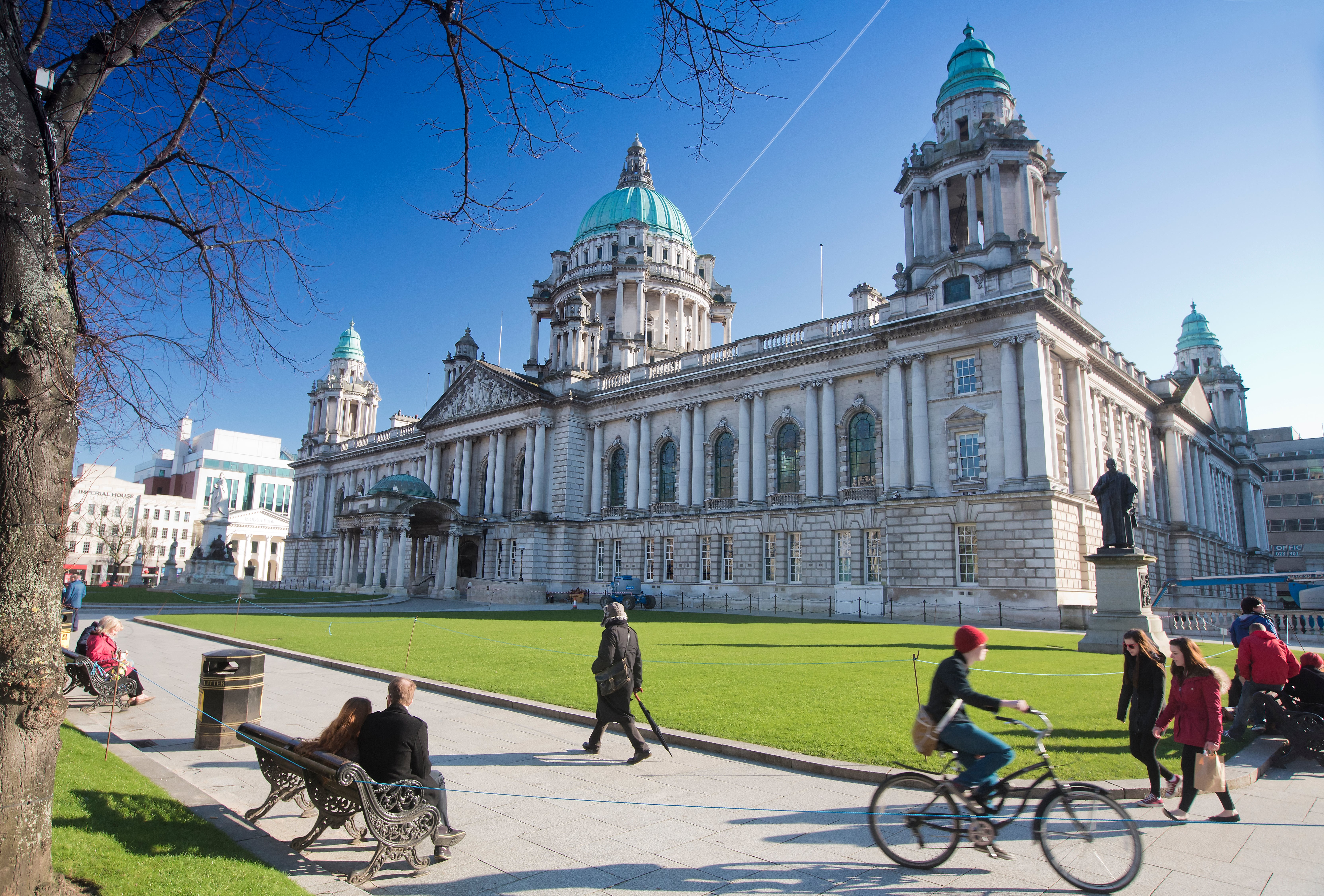 Belfast’s grand City Hall