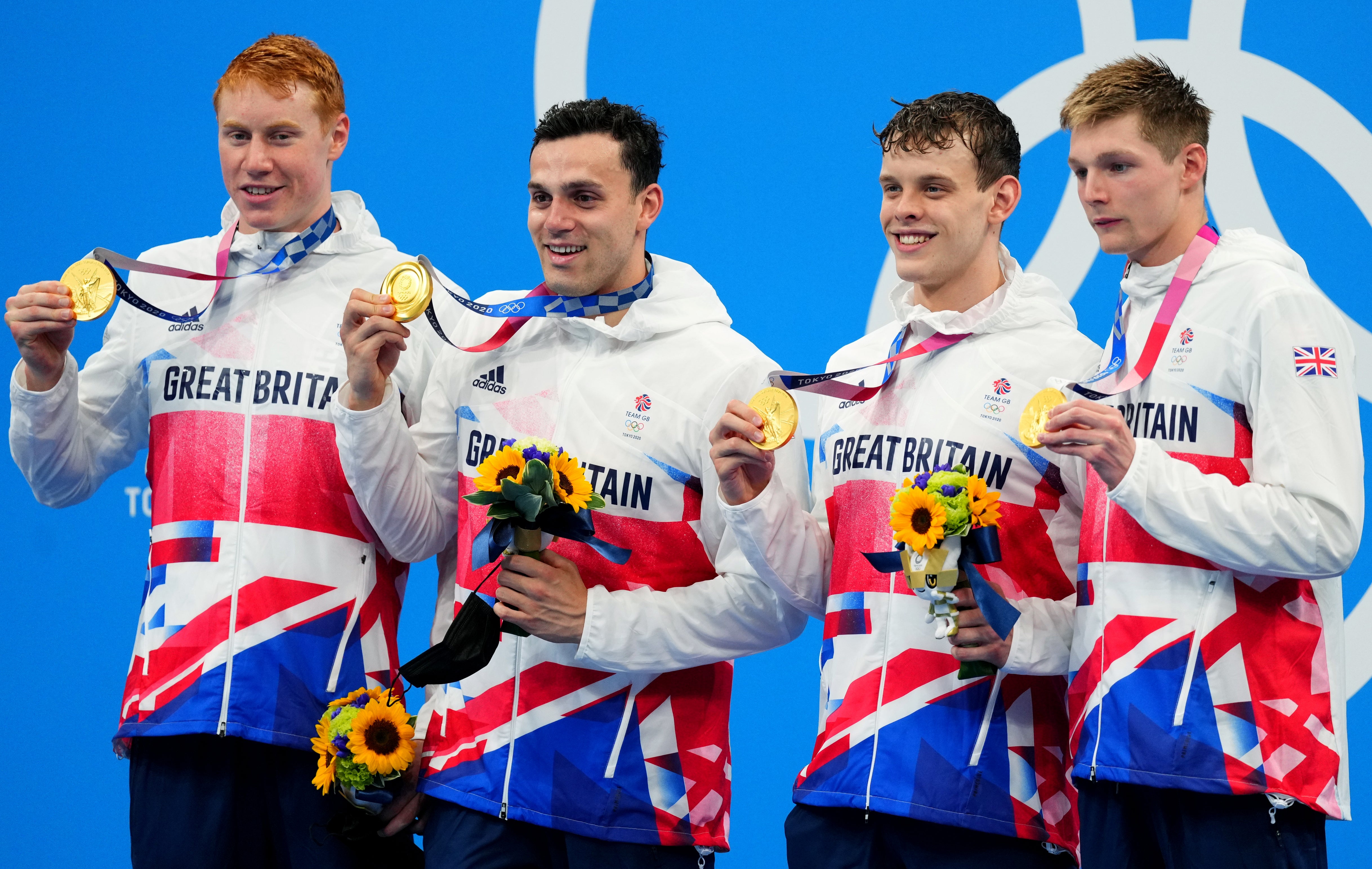 GB relay team celebrate men’s 4x200m gold