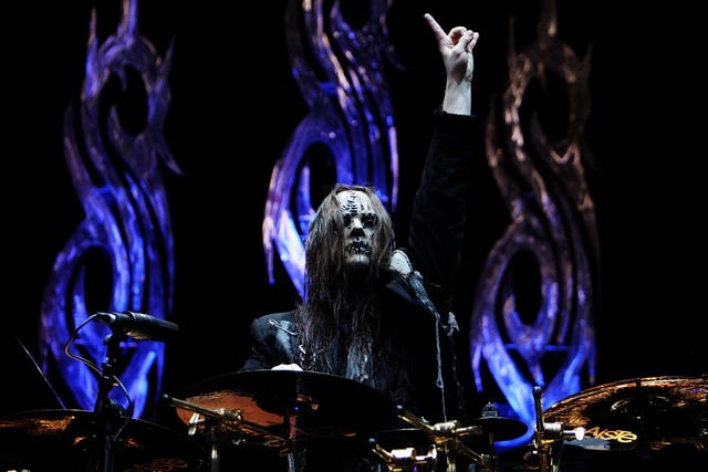<p>Slipknot’s former drummer and founding member Joey Jordison has died aged 46</p>