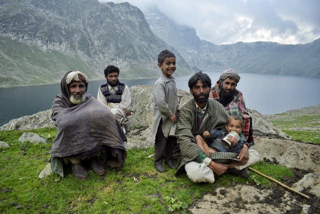 <p>A nomadic pastoralist family near Tarsar Lake. This area is of very great significance for them as it is known for its lush-green meadows</p>