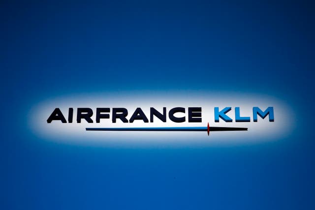 Netherlands Air France KLM Earns