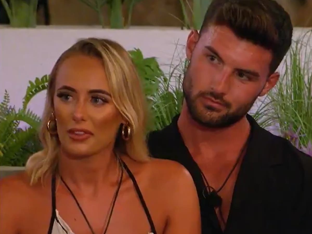 Love Island fans react to shocking moment Millie discovers Liam kissed