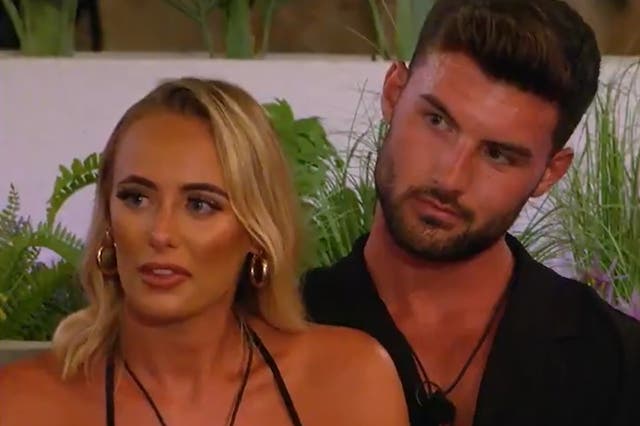 <p>Millie and Liam on ‘Love Island'</p>