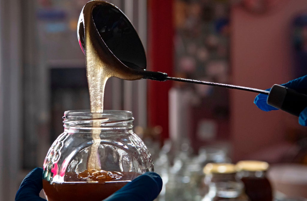 TikTokers warned against dangerous trend of eating…