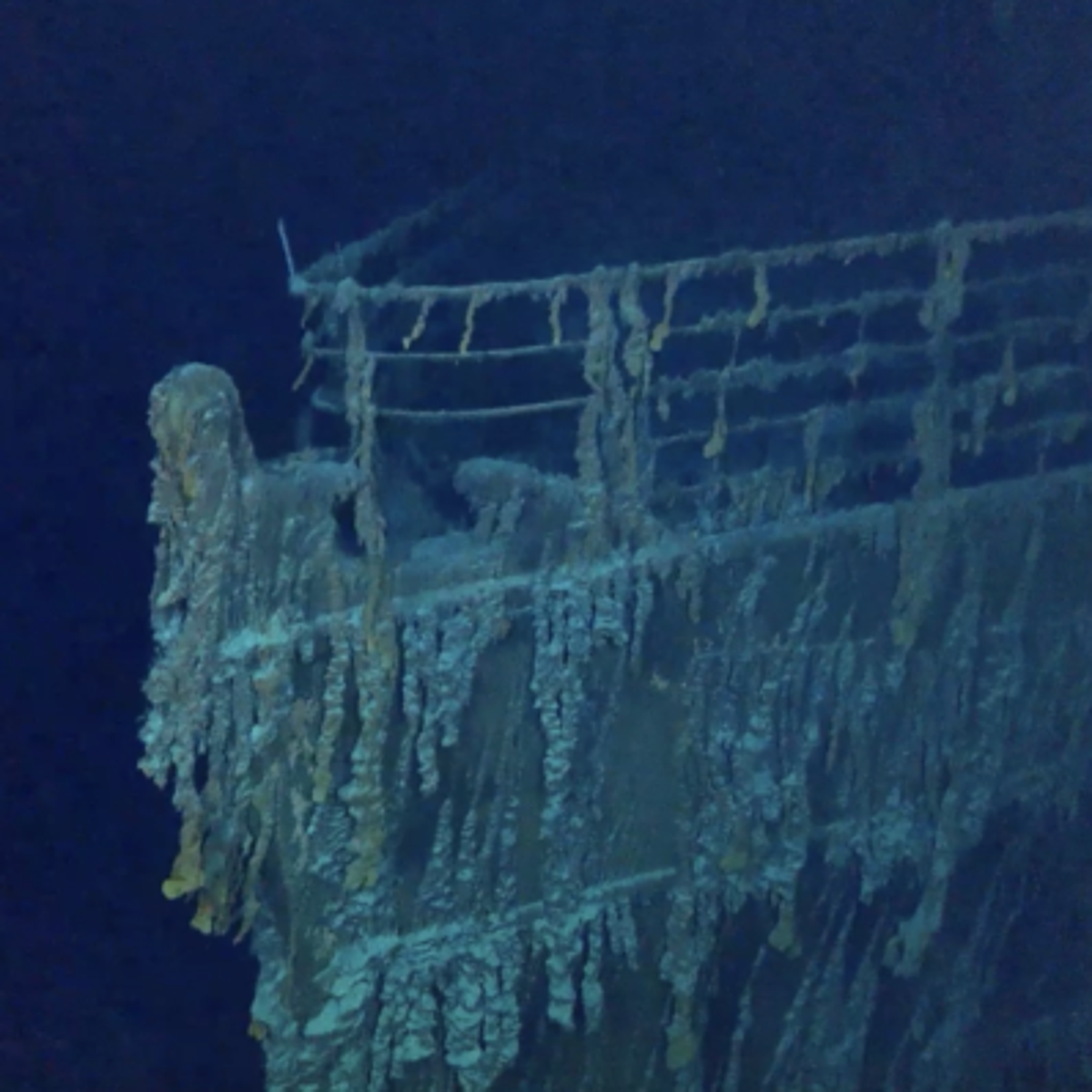 Titanic's rusty underwater ruins continue to deteriorate, survey team says | The Independent