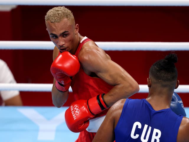 <p>Ben Whittaker (left) was outpointed by Cuba’s Arlen Lopez</p>