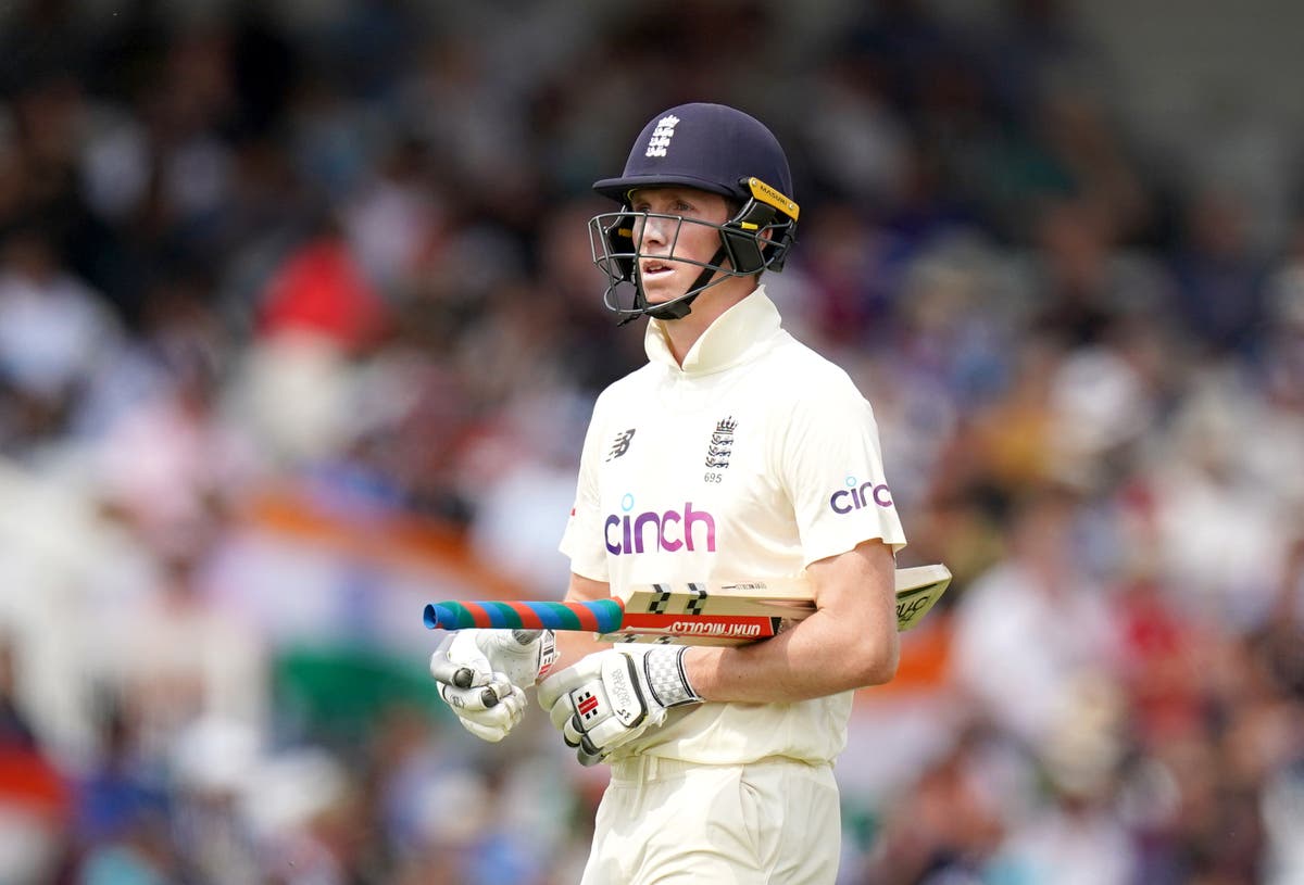 Disappointing day for England&rsquo;s batsmen as India start series in style