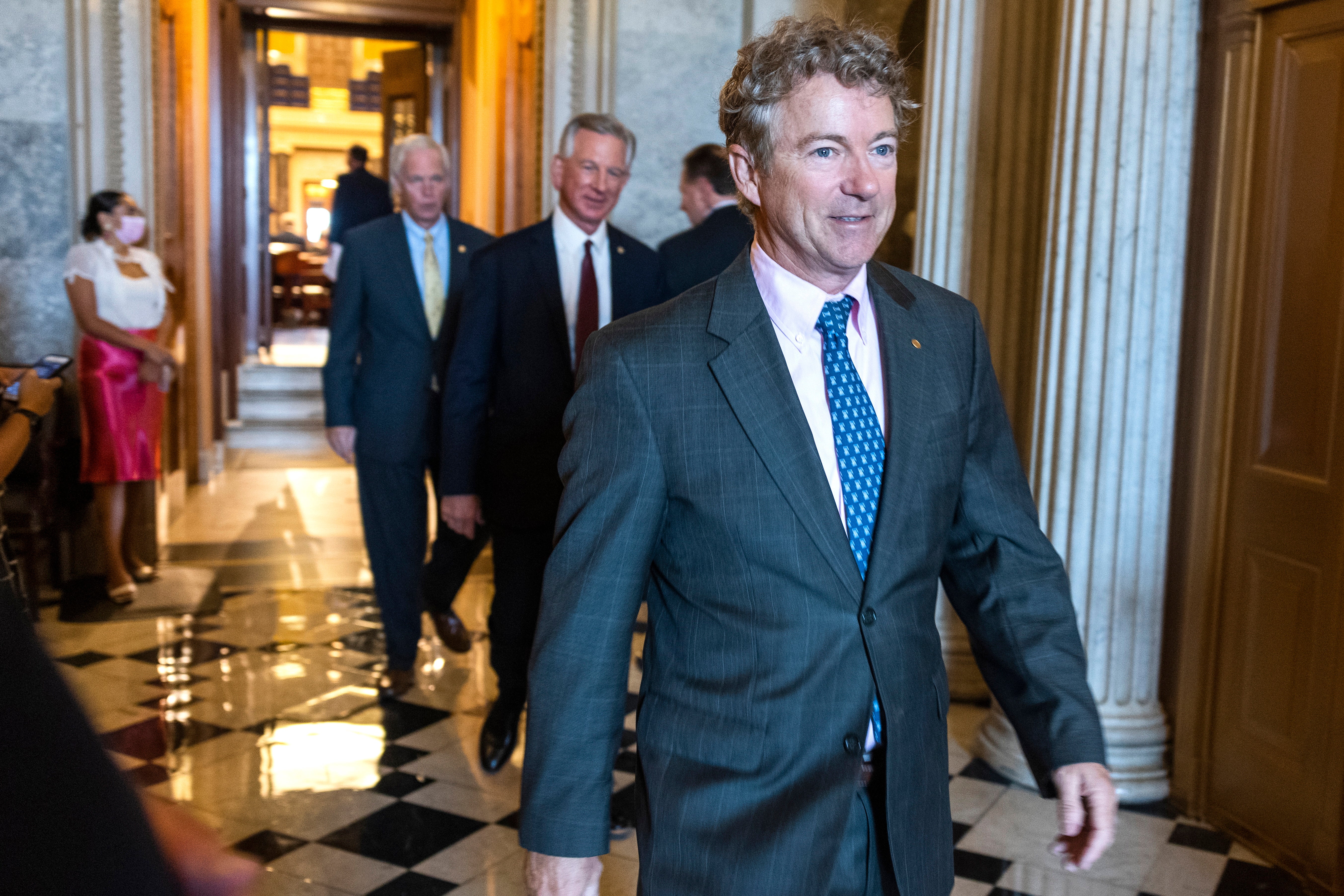 Rand Paul blasted over 'damaging' anti-Covid rant telling Americans to 'resist' the CDC and stop …