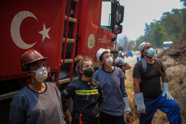 Turkey Wildfires Volunteers
