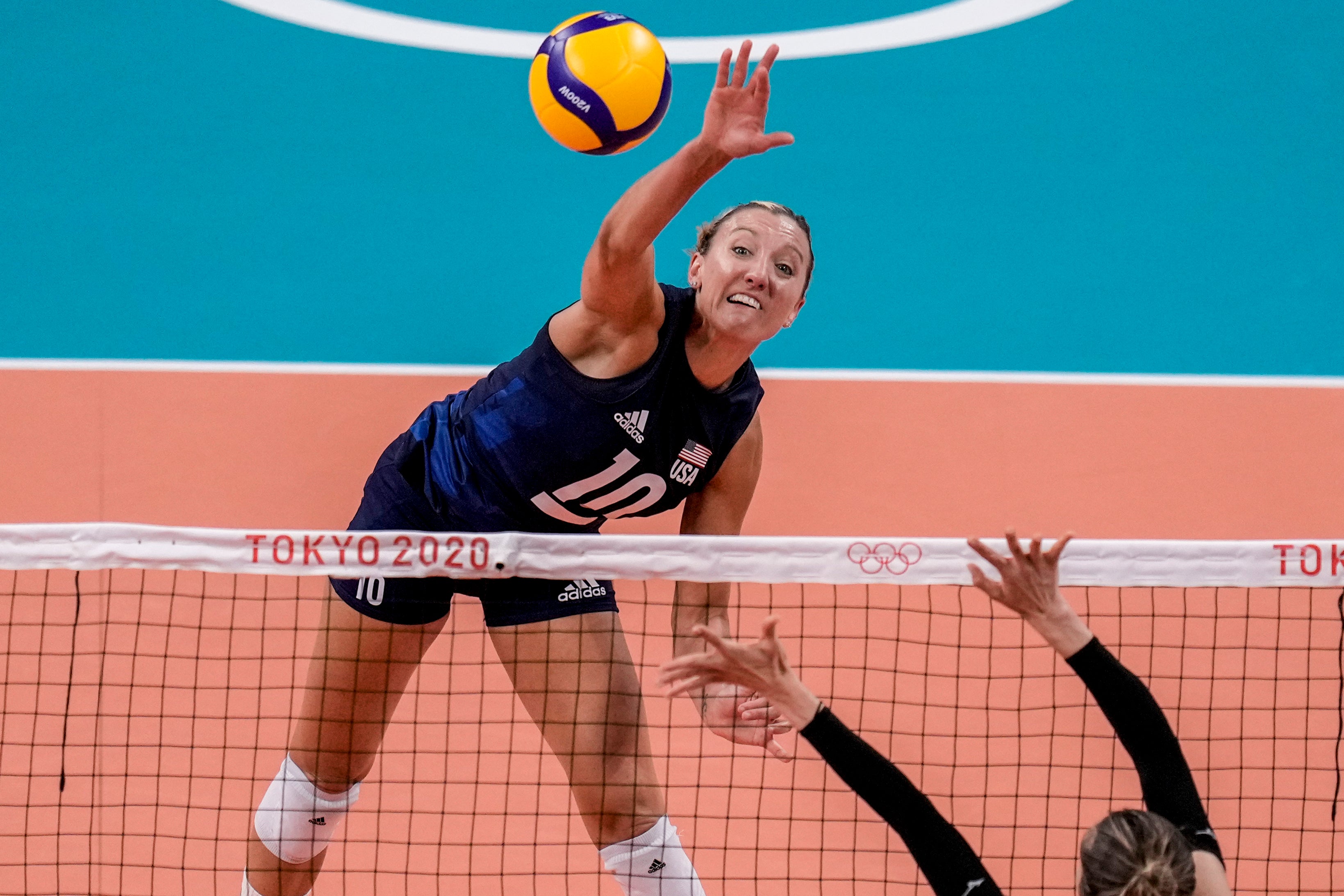 EEUU busca su primer oro en el voleibol femenino ante Brasil | Independent  Español