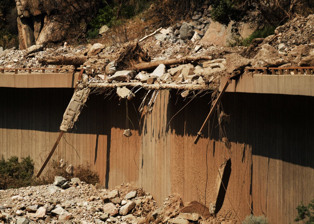 Colorado mudslides wreak havoc on major transportation route