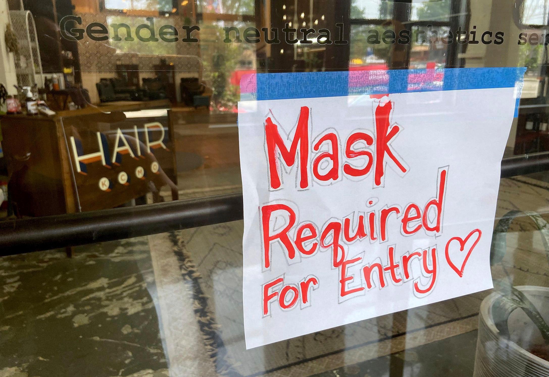 Virus Outbreak-Mask Mandates