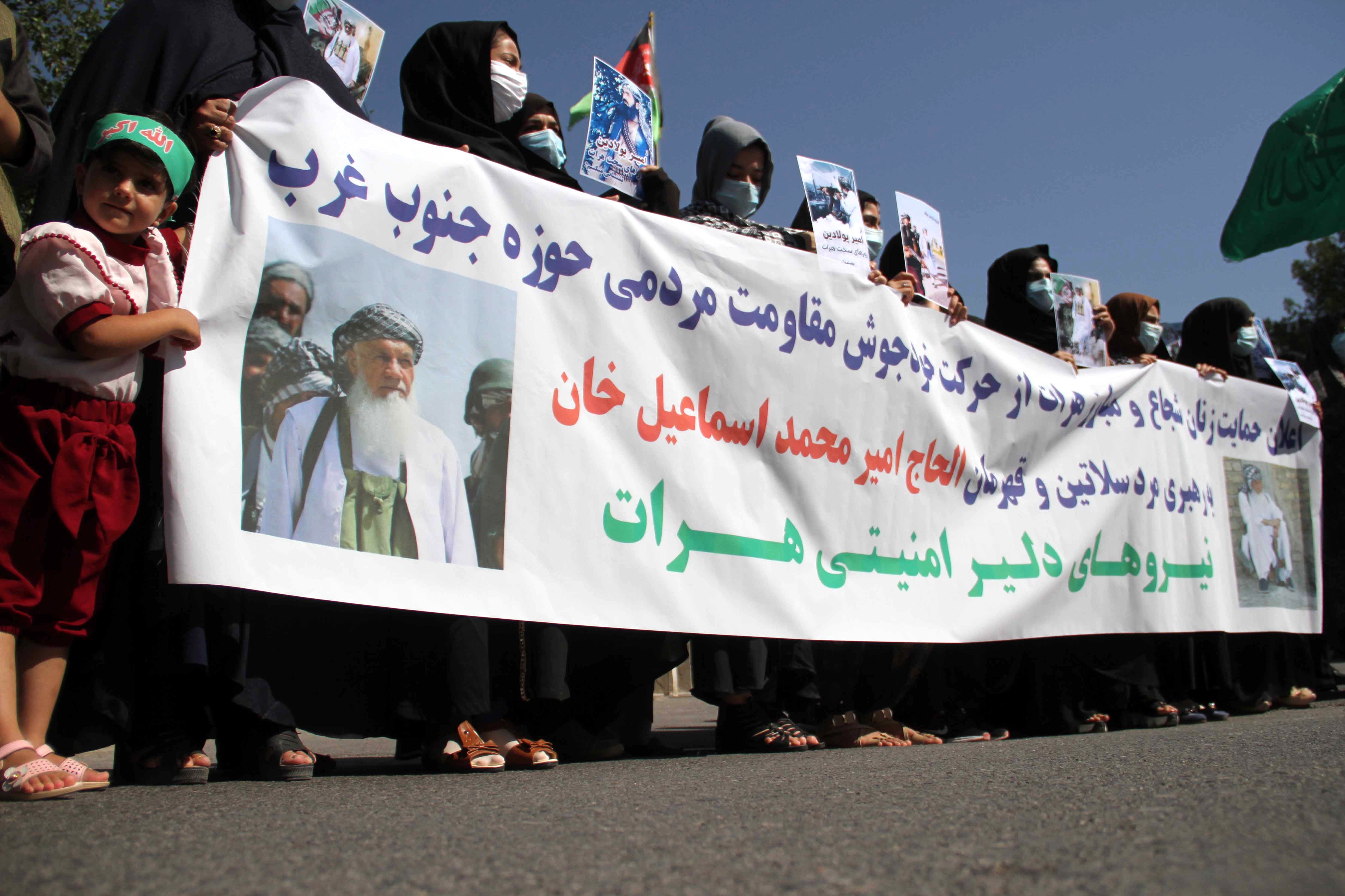 On The Front Line In Afghanistan With Ismail Khan The Lion Of Herat 