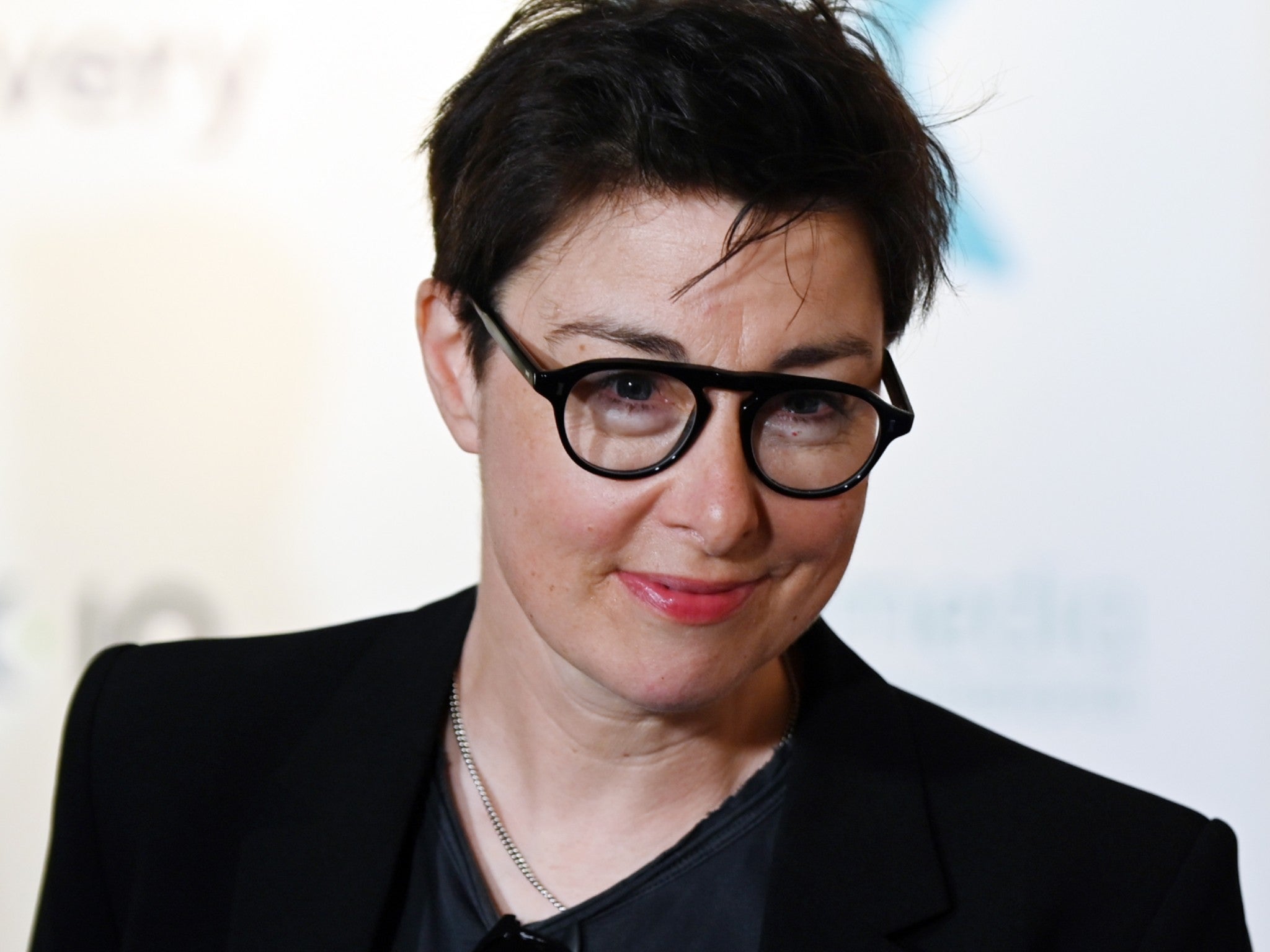 <p>Sue Perkins </p>