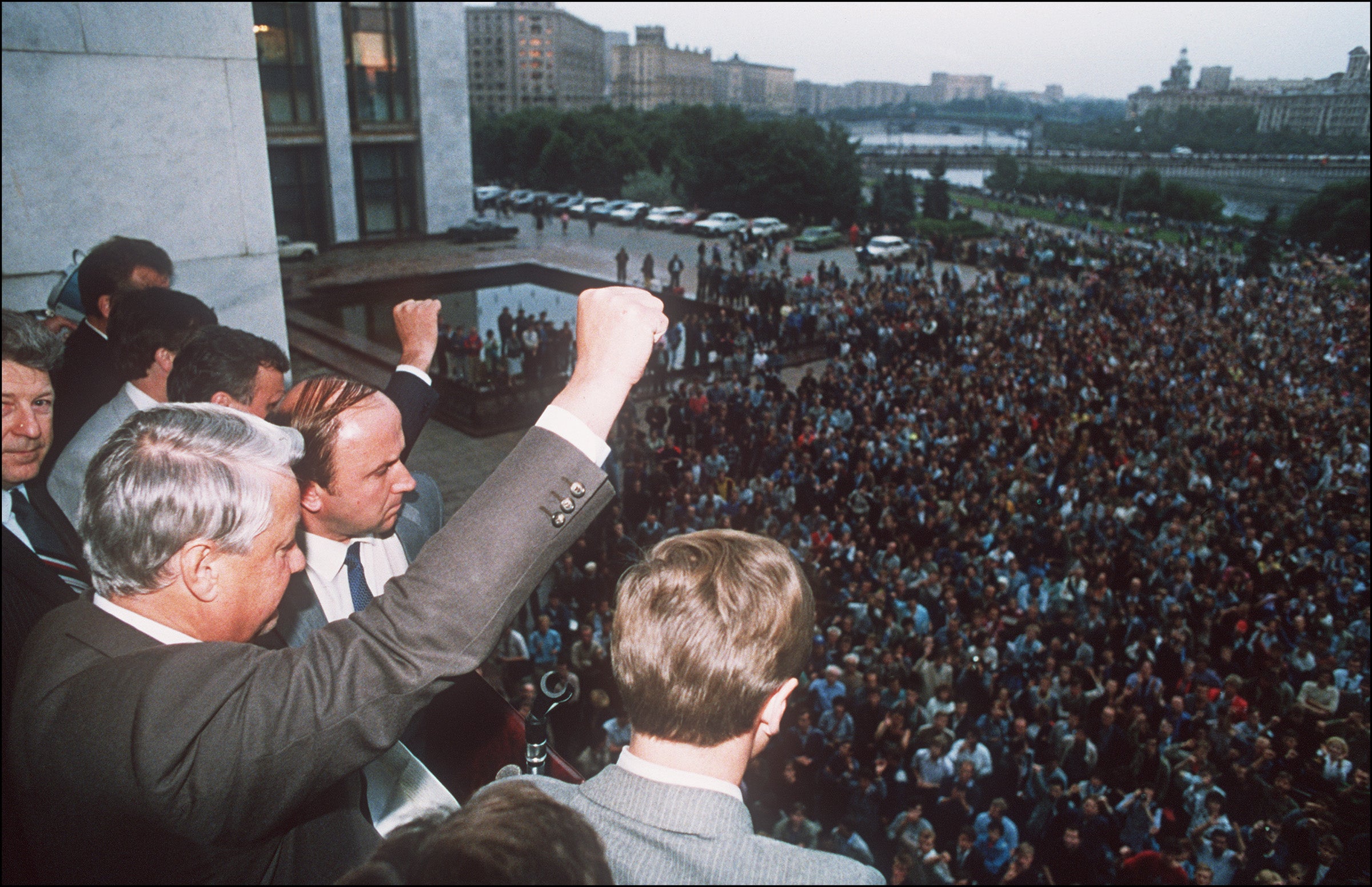 19 August 1991: once Yeltsin asserted his right to rule Russia, the leaders of other Soviet republics followed suit