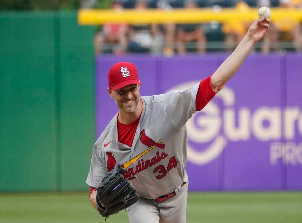 CARDENALES-PIRATAS