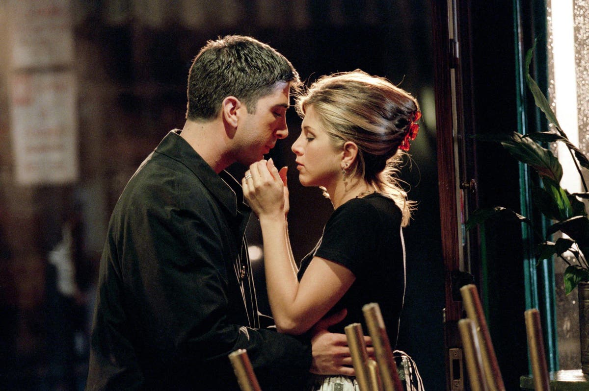 Jennifer Aniston and David Schwimmer: Should I consider dating an old friend?