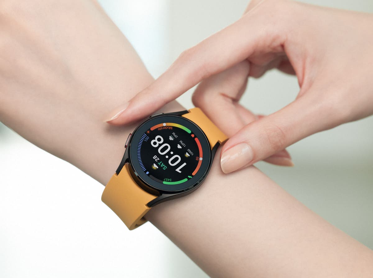 Galaxy Watch 4 and Galaxy Buds 2: Samsung launches new wearable and headphones alongside its two foldable phones