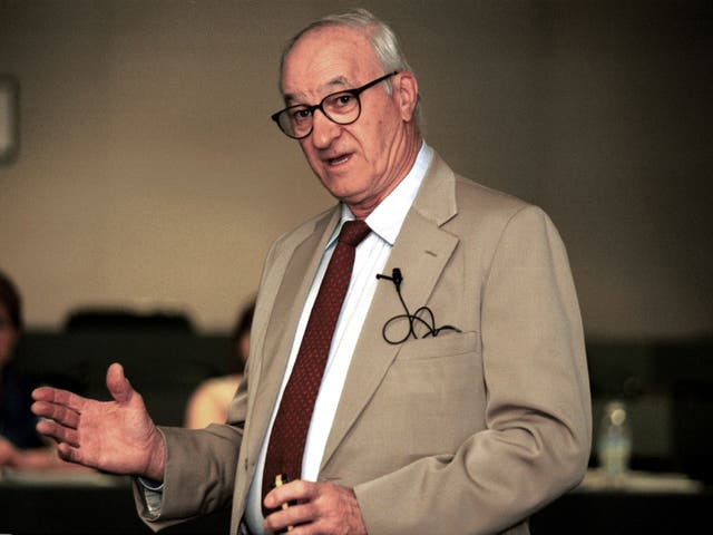 <p>Albert Bandura, shown here in 1999, was a pre-eminent psychologist of his generation</p>