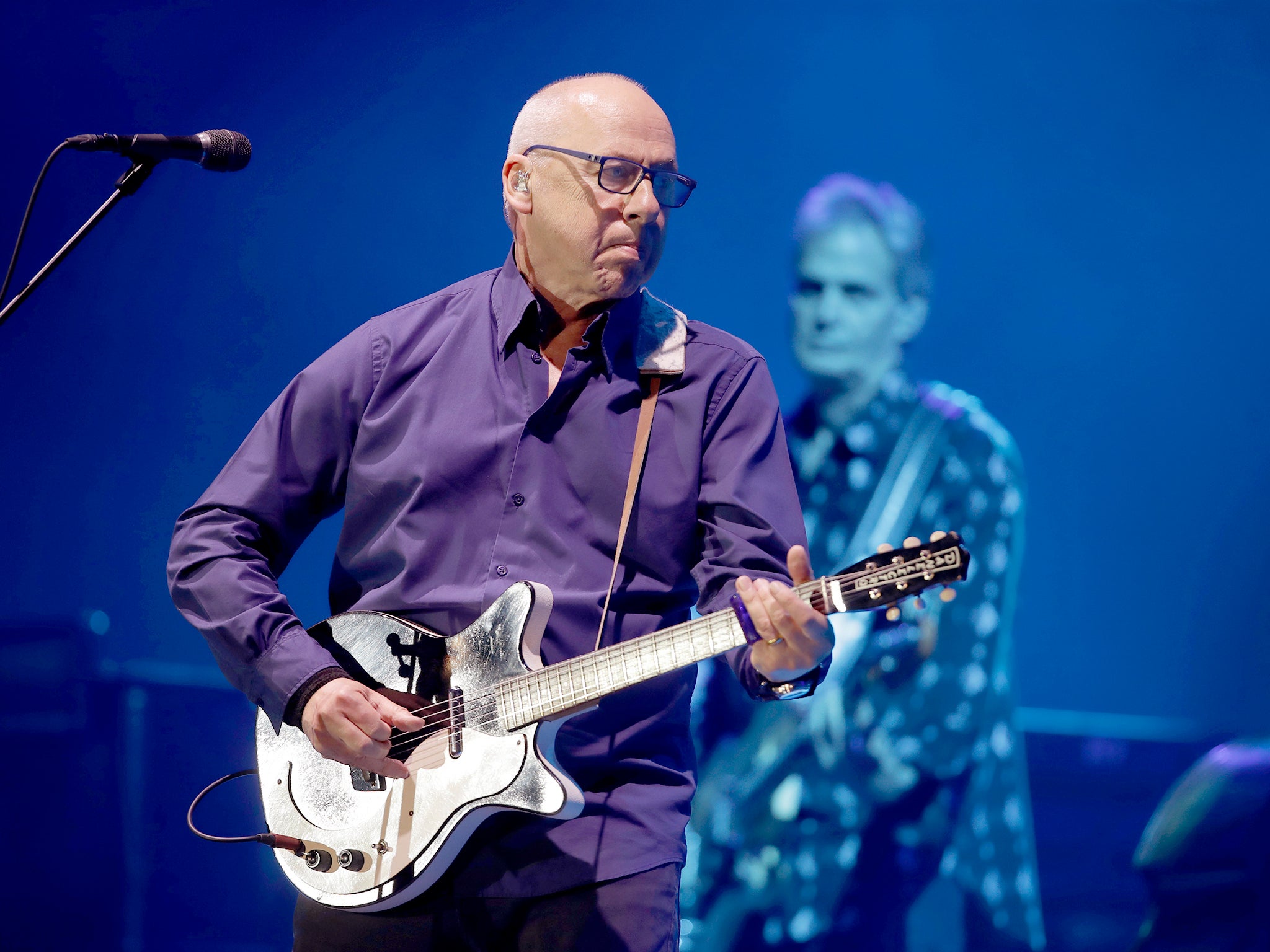 Mark Knopfler gathered together some of the world’s greatest guitarists