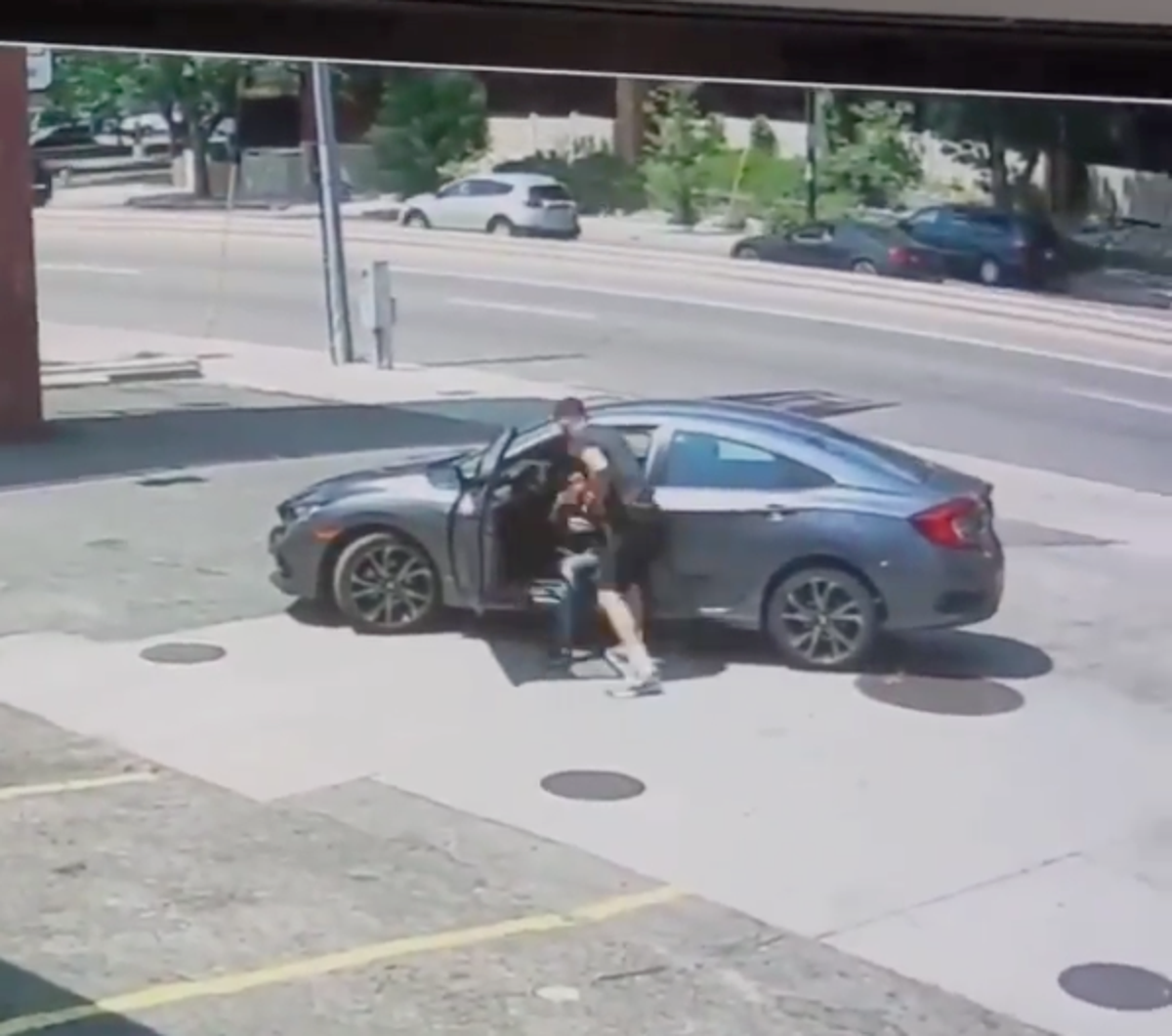UFC fighter tackles carjacker at Colorado gas station