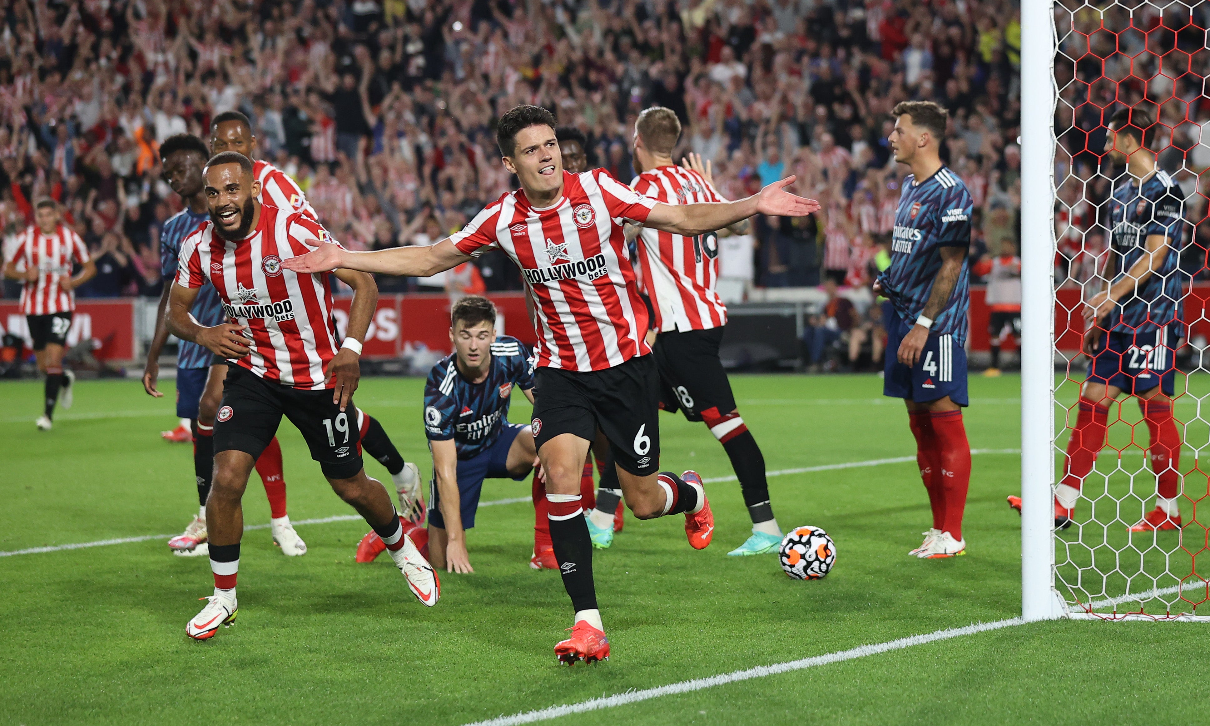 Christian Norgaard celebrates Brentford’s second goal