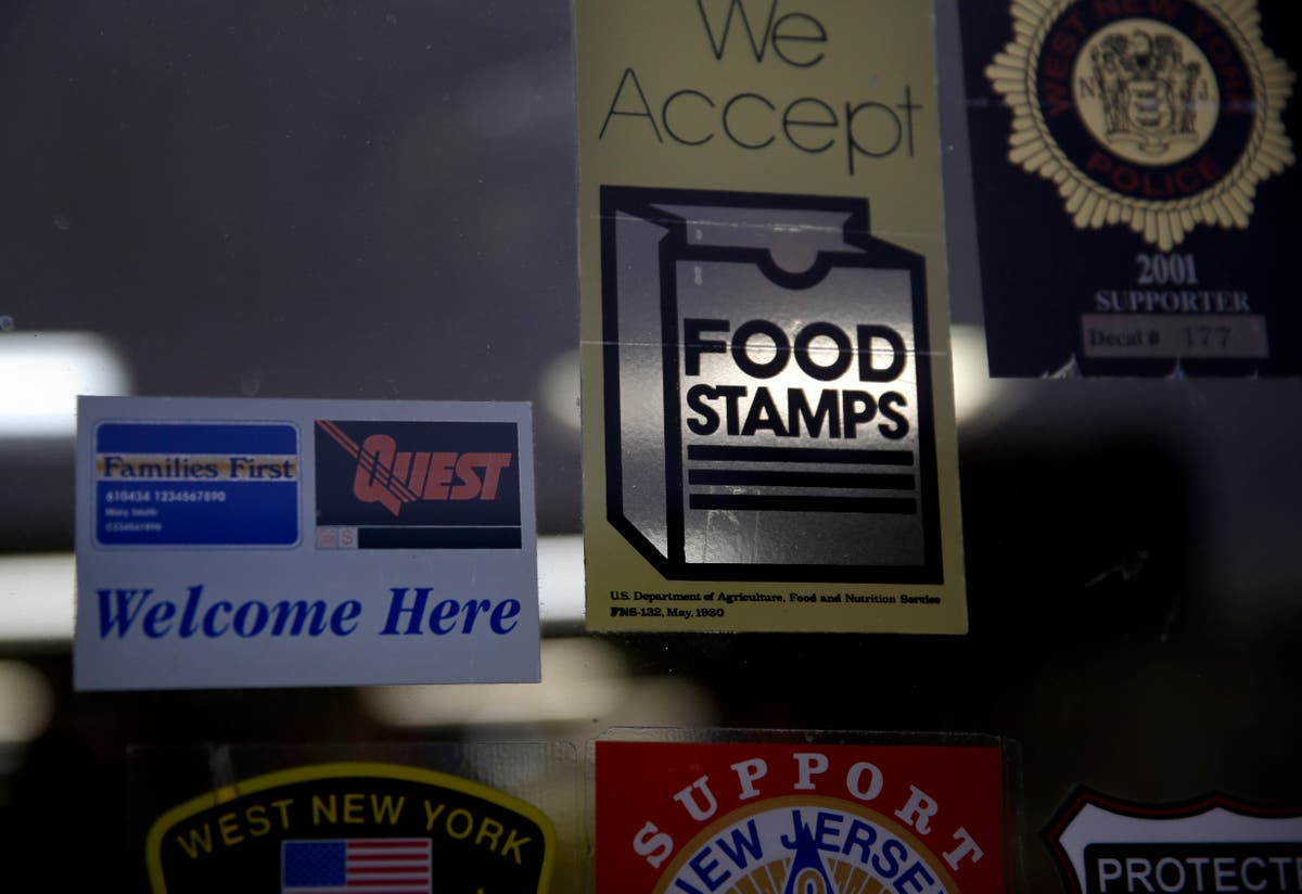USDA to permanently boost food stamp benefits by 25 percent USDA to permanently boost food stamp benefits by 25 percent