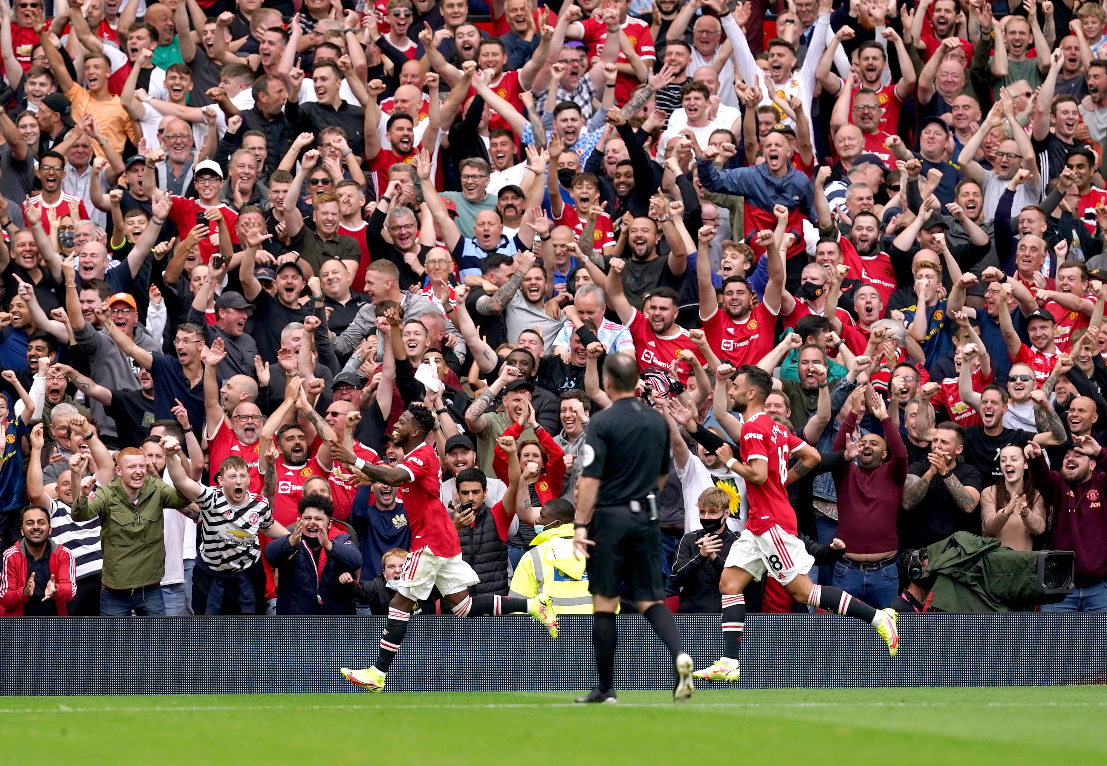 Manchester United opened their season with a big win over Leeds (Martin Rickett/PA)