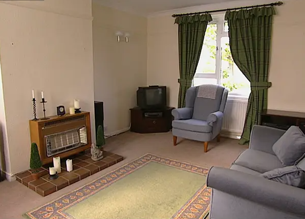 A homeowner’s plain living room before going on Changing Rooms