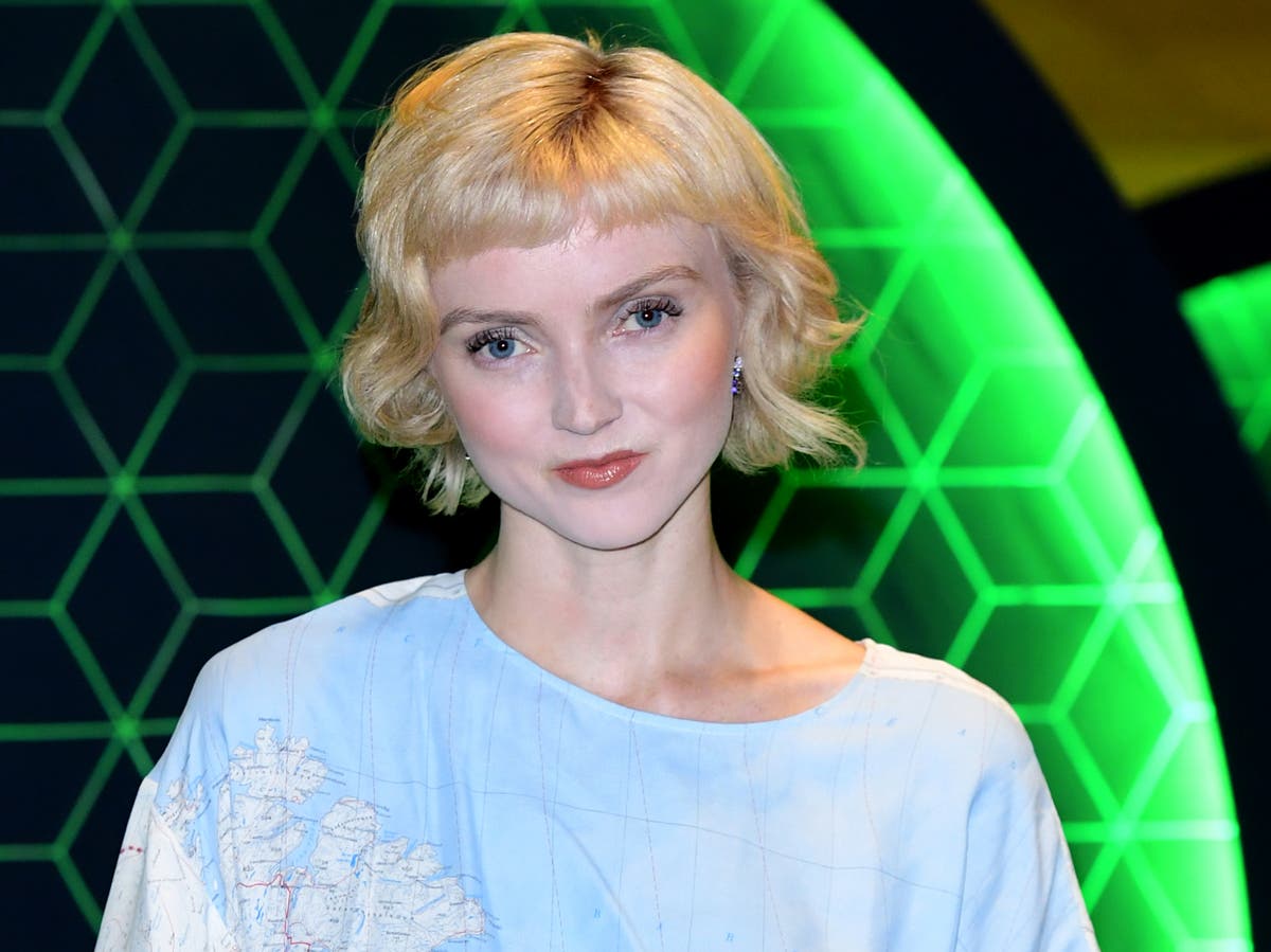 Model Lily Cole apologises after posing in a burqa to promote new book Model Lily Cole apologises after posing in a burqa to promote new book