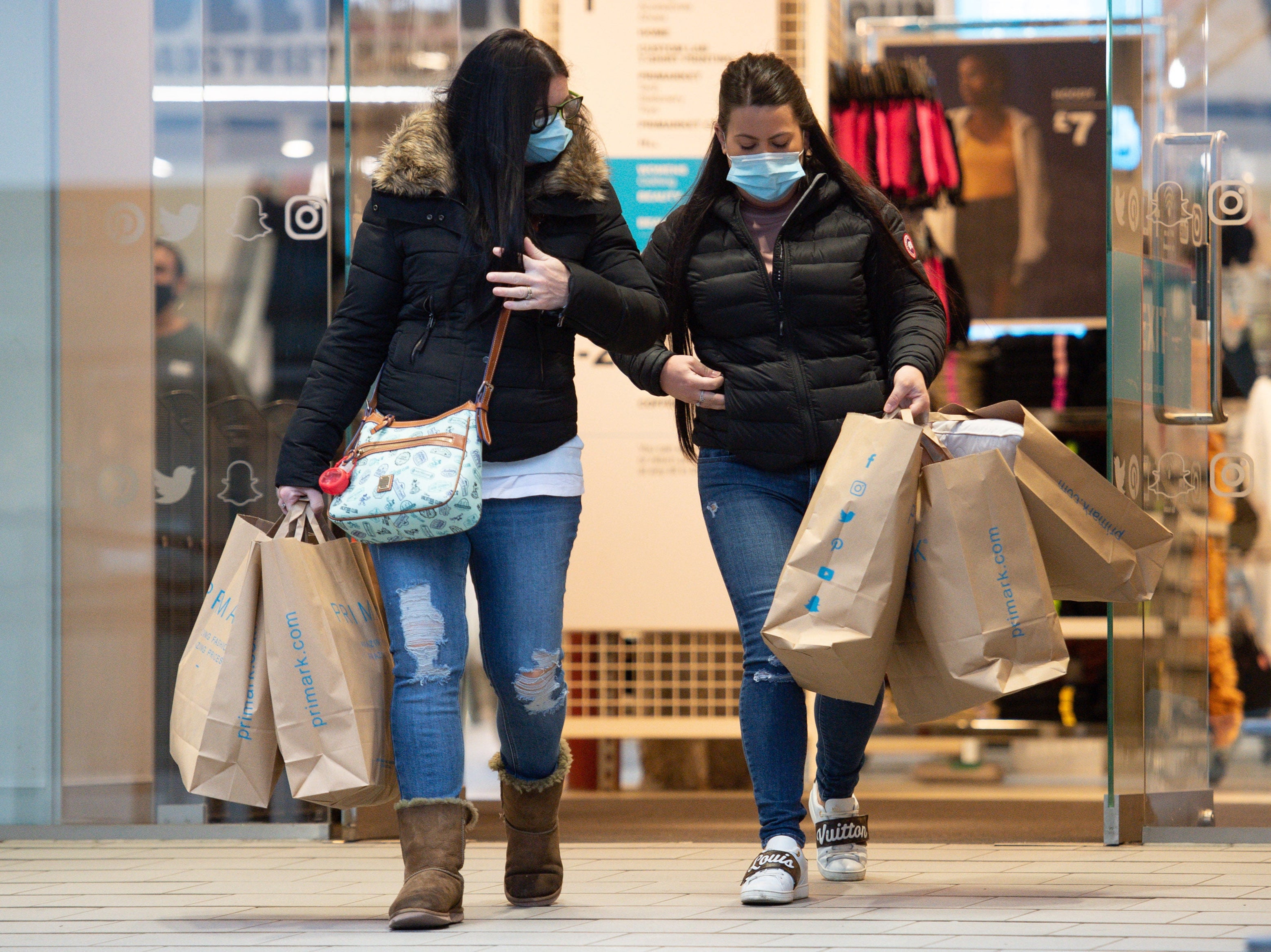 Visits to clothes stores still lag far behind pre-pandemic norms