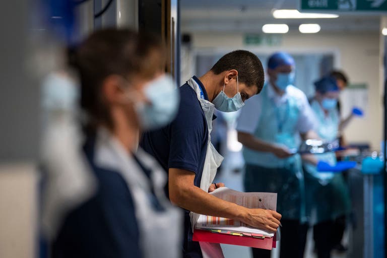 Light Filter Set Science Government pilot set to trial hospital air purifiers in plan to limit ...