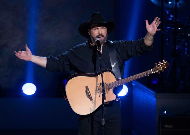 Music Garth Brooks