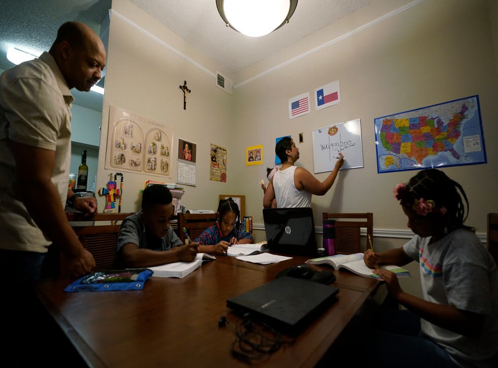 EEUU EDUCACIÓN EN CASA