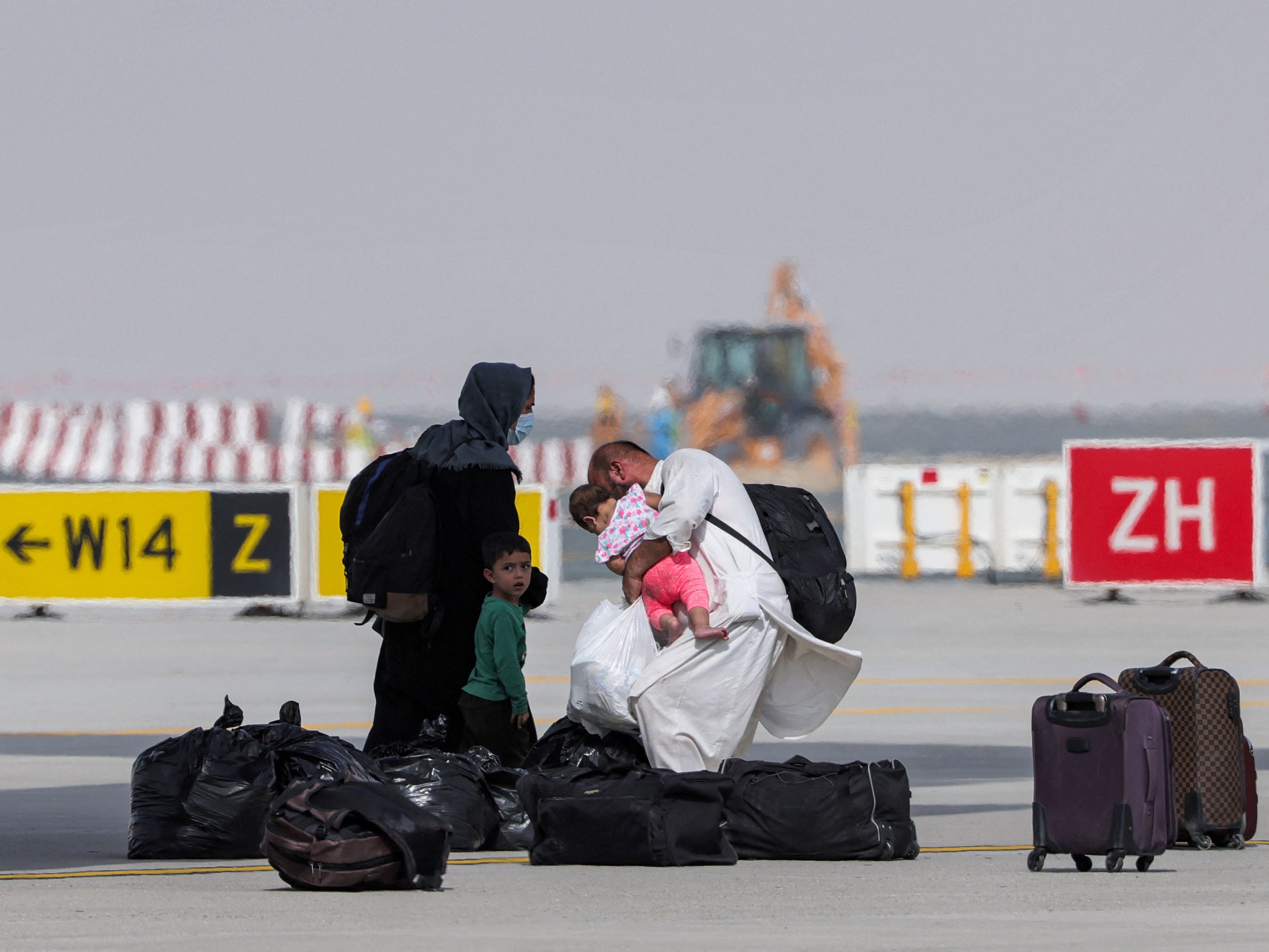 Military transport aircraft continue to evacuate people fleeing Afghanistan, 19 August 2021