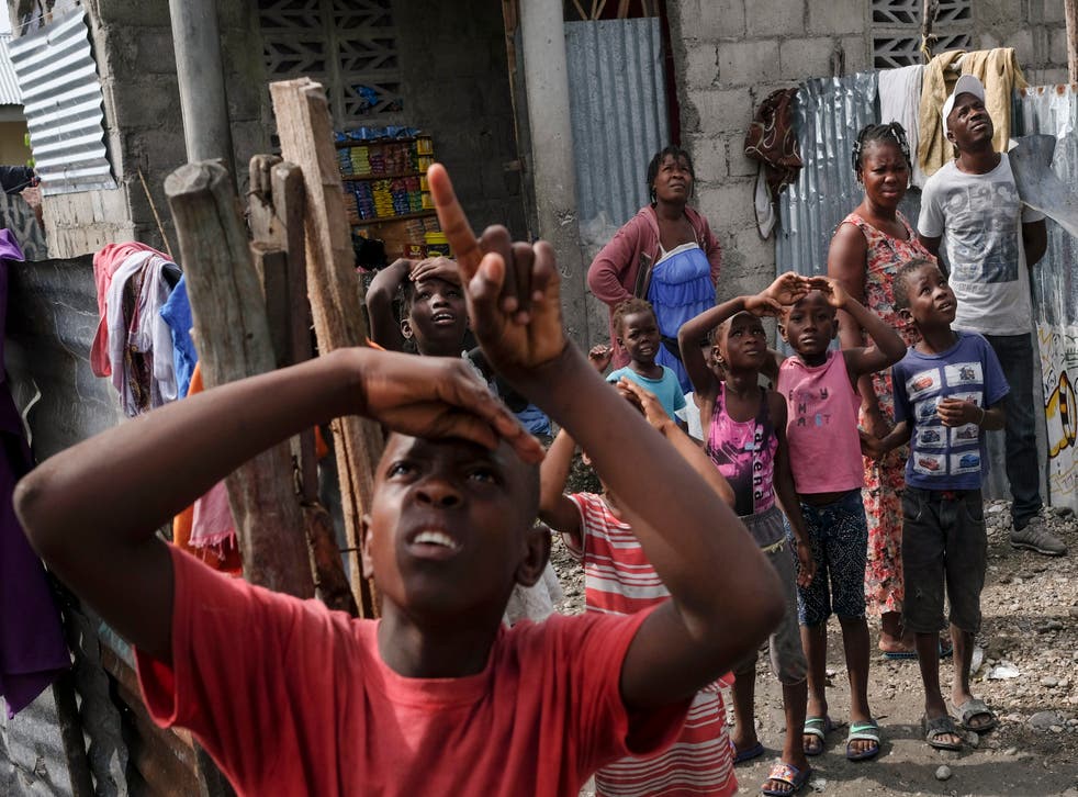 HAITI-TERREMOTO-OXÍGENO