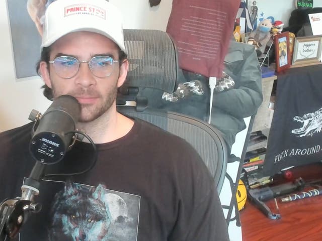 <p>Hasan Piker, a popular leftist Twitch streamer, says customs agents asked about his views on Trump and Gaza</p>