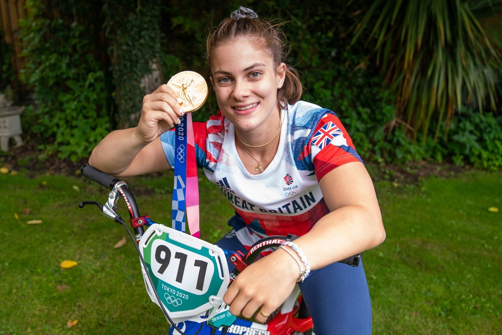 Beth Shriever: Great Britain’s Olympic BMX champion wins world title