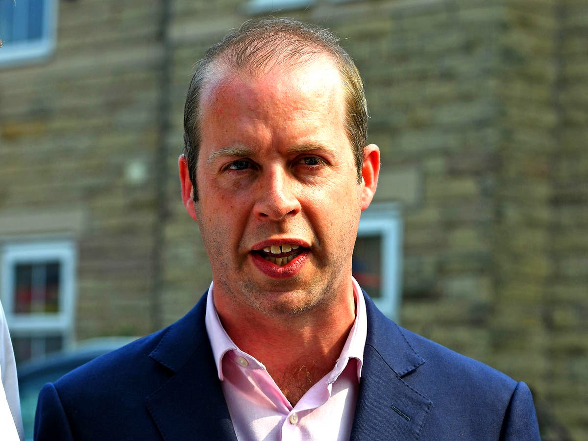 Labour commit to reducing rate benefits are scaled back in bid to tackle in-work poverty