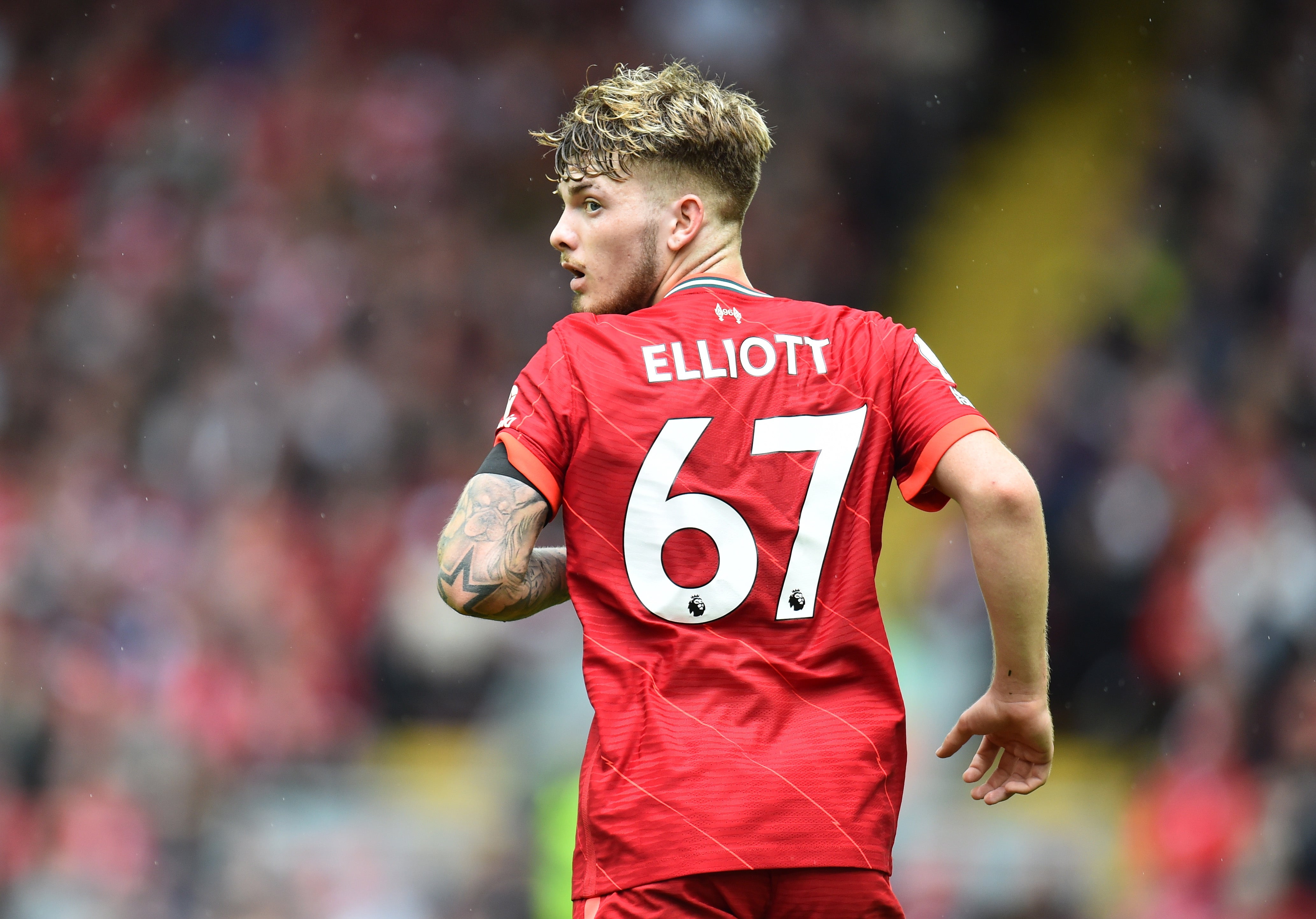 <p>Burnley identified Elliott as a weak link and in return he topped the progressive passes, progressive carries and pressures against them</p>
