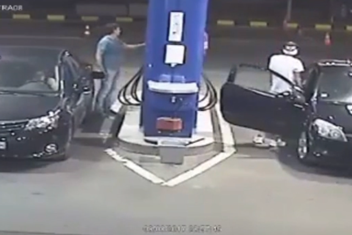 Video of gas station owner extinguishing customer who wouldn't put out  cigarette goes viral