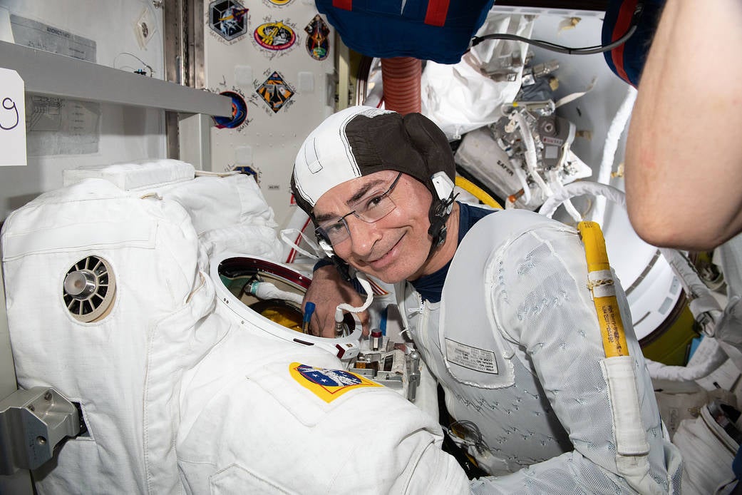 Nasa astronaut and Expedition 65 Flight Engineer Mark Vande Hei participates in a US spacesuit fit check to get ready for a spacewalk